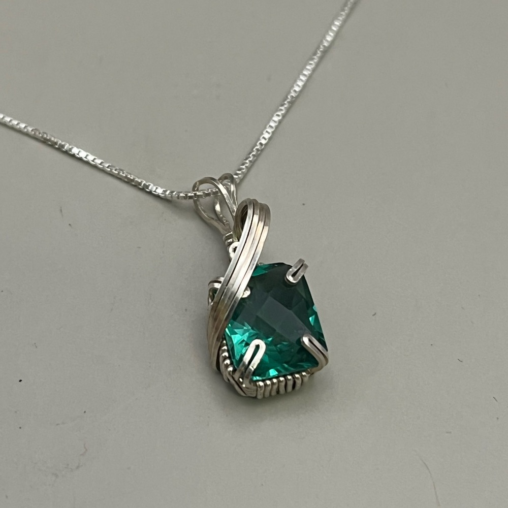 Sterling Silver Green Flourite Gemstone Necklace Classic Jewelry